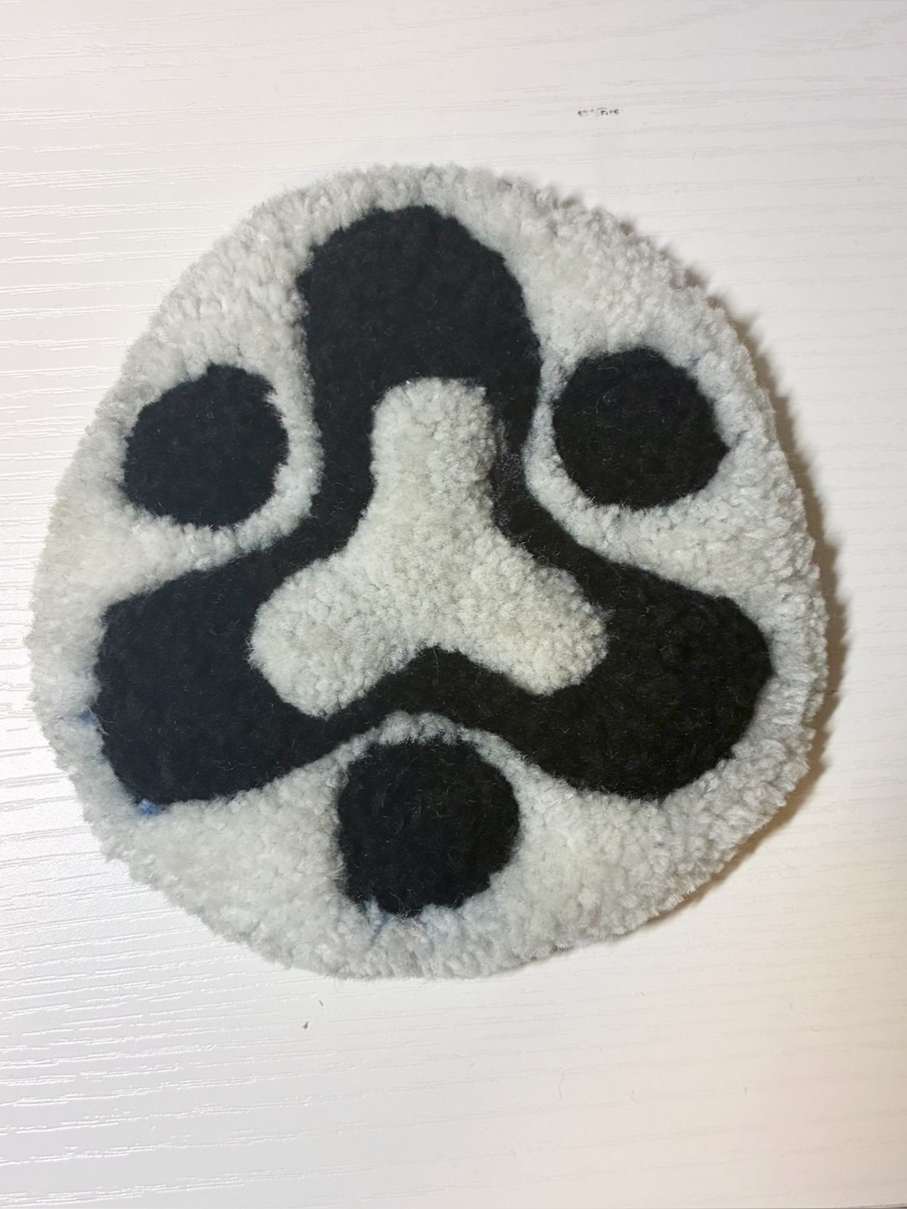 Wavy black and white circle coasters 4.5inx4.5in